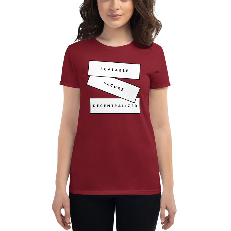 Scalable, secure, decetralized (Zilliqa) – Women's Short Sleeve T-Shirt